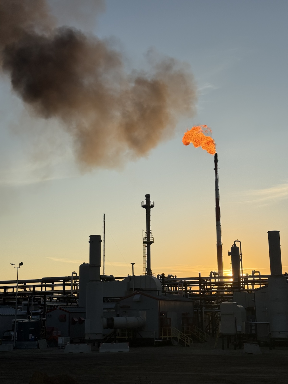 Field energy equipment